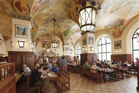 THE 10 BEST Restaurants Near Munich Marienplatz